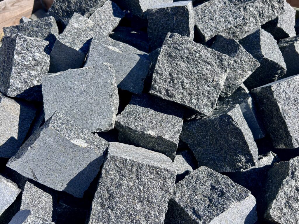 gránit 001